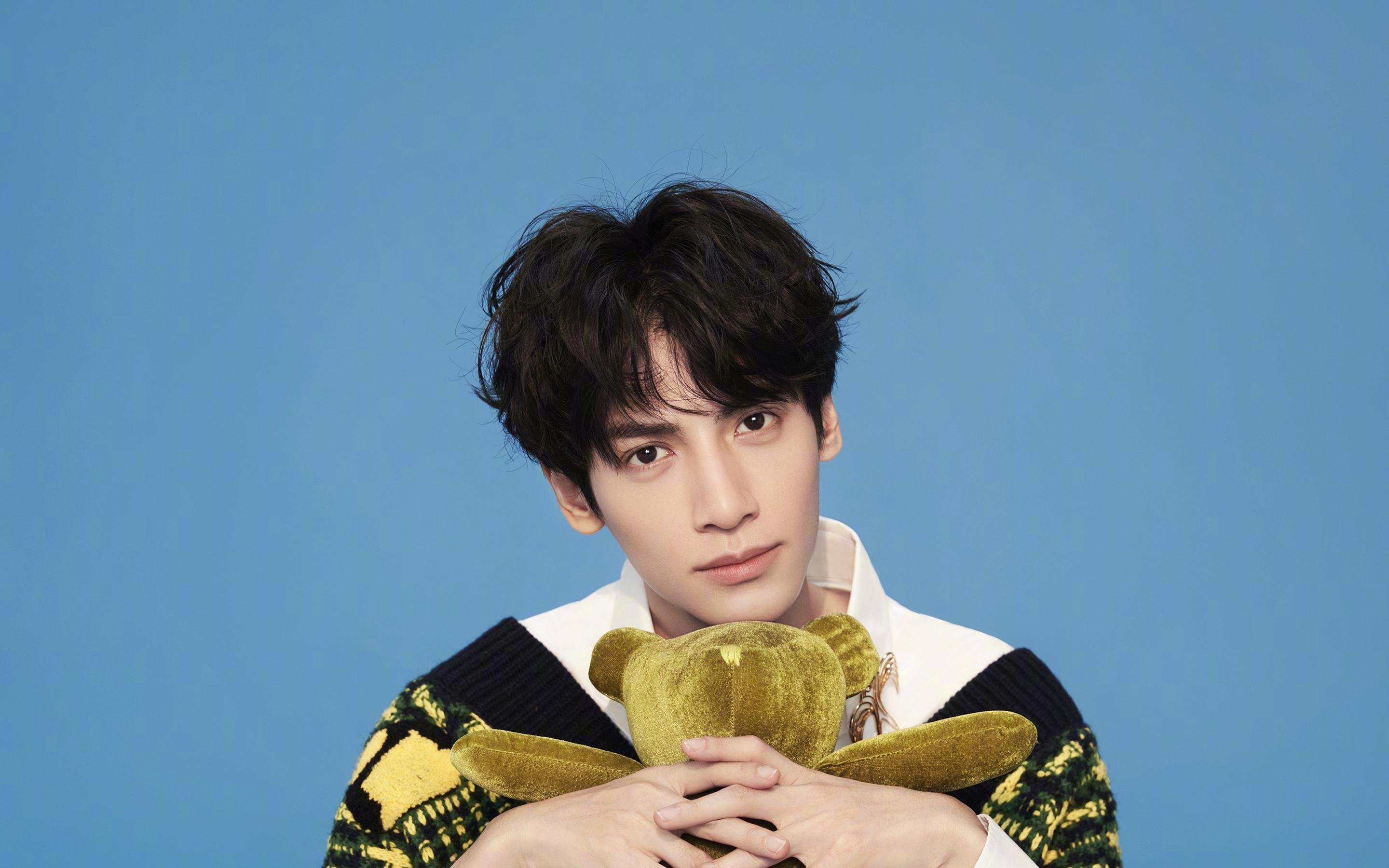 开云网站-共同的梦想：车手与团队的拼搏瞬间，车手的意义